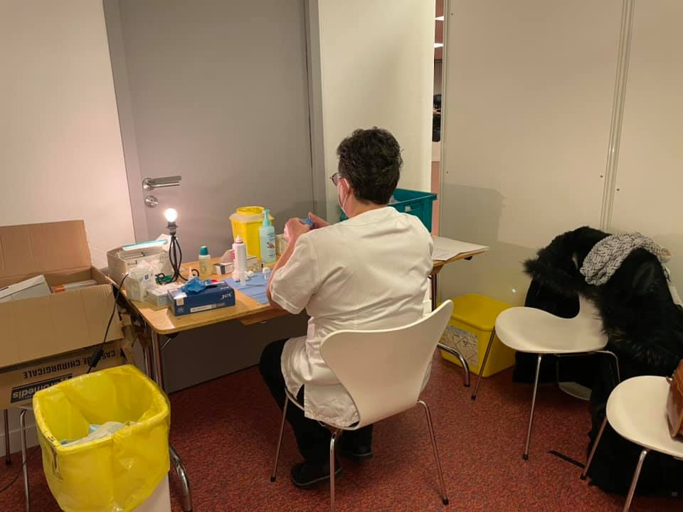 Visite du centre de vaccination de Bonneville
