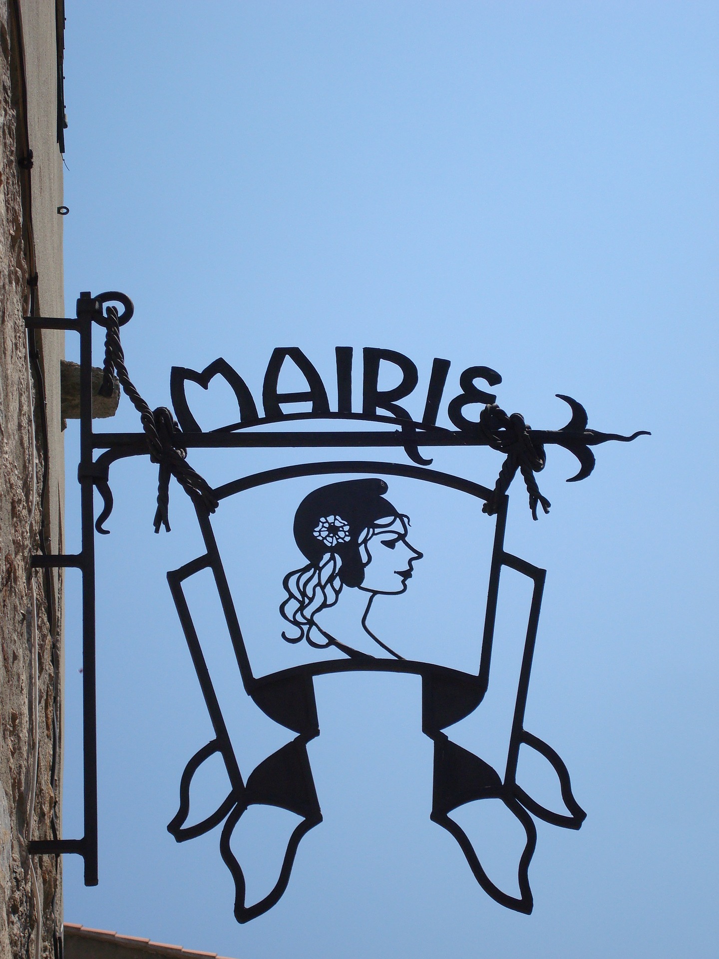 Femmes et ruralités : le Sénat lance une consultation des élues locales
