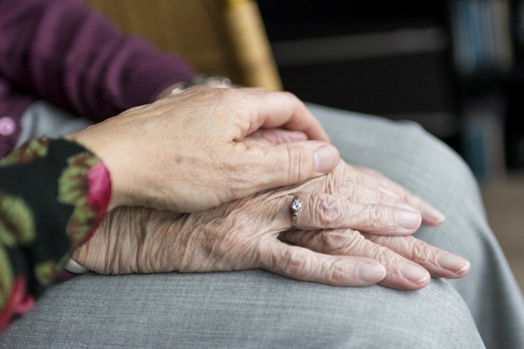 COVID 19&nbsp;: pour une reconnaissance du travail des personnels d’aide à domicile
