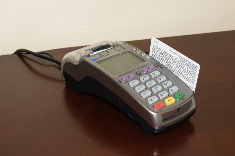 COVID-19 : pour la généralisation du paiement sans contact
