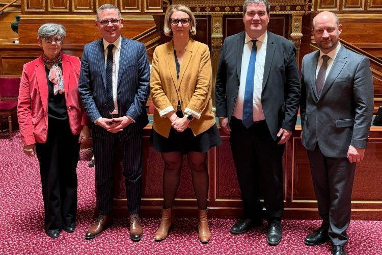 Lutte contre les installations illicites des gens du voyage&nbsp;: un nouveau texte adopté au Sénat pour mieux protéger les communes

