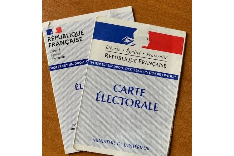 Titres permettant aux électeurs français de justifier de leur identité
