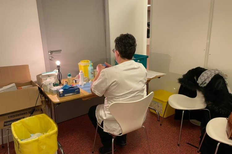 Visite du centre de vaccination de Bonneville
