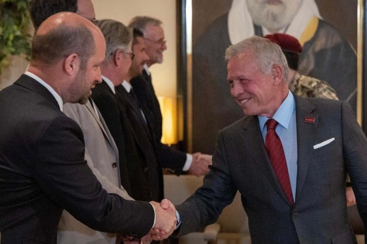 Loïc HERVÉ rencontre Sa Majesté le Roi Abdallah II et le Prince héritier Hussein de Jordanie
